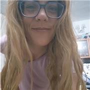 Profesora de inglés y cuidadora de niños y personas con necesidad